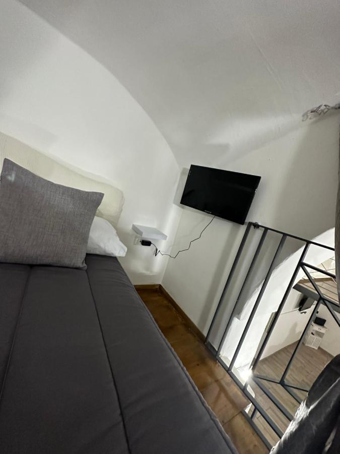 Aurora House Apartment เนเปิลส์ ภายนอก รูปภาพ